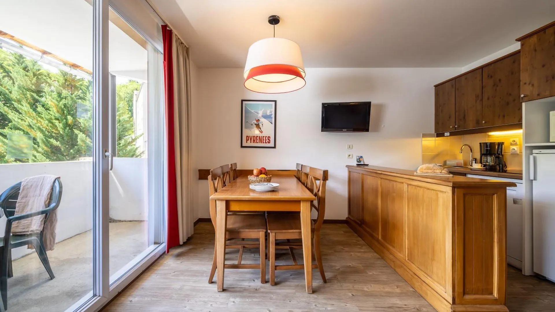 *** Hotel apartamentowy Residence Pierre & Vacances Les Trois Domaines Ax-les-Thermes Francja