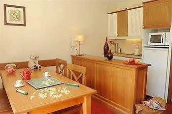 Residence Pierre & Vacances Les Trois Domaines Ax-les-Thermes 3*,  Francja